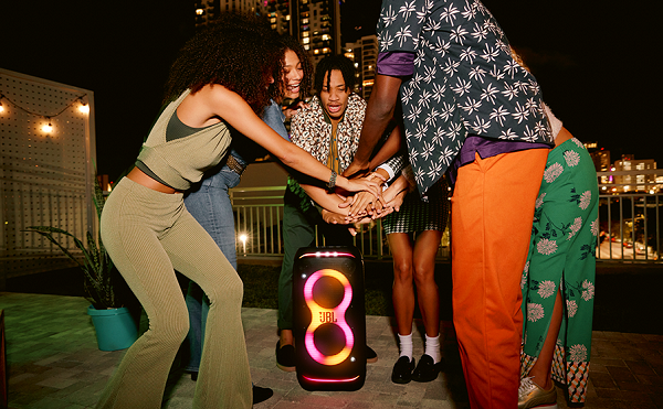Vị Trí Đặt Loa Loa JBL PartyBox Stage 320